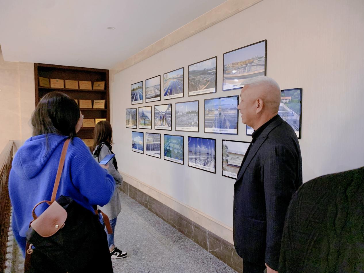 图片4.jpg 图片4.jpg